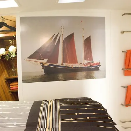 ספינת מלון A307 Spacious Former Sailingship